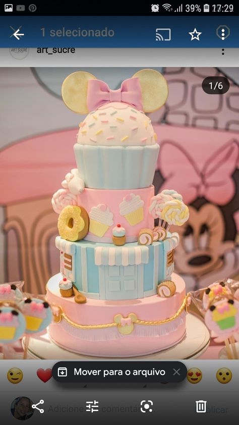 Minnie Mouse Candyland Party, Minnie Mouse Ice Cream Party, Minnie Candyland, Minnie Y Daisy, Minnie Mouse Birthday Theme, Minnie Mouse Party Decorations, Candyland Cake, Candy Theme Birthday Party, Minnie Mouse Birthday Cakes