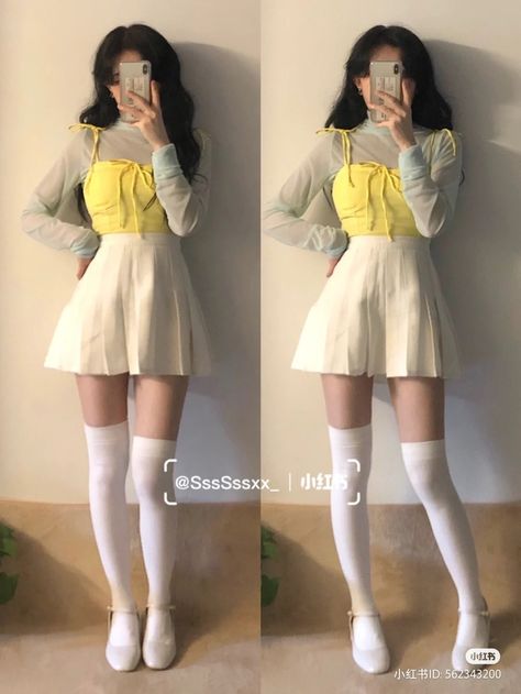 White Pleated Skirt Aesthetic, Aesthetic Pleated Skirt Outfit, Korean Outfits Street Styles Kpop Skirts, Pleated Skirt Outfit White, White Pleated Skirt Outfit Ideas, White Pleated Skirt Outfit Aesthetic, Pencil Skirt Outfits Aesthetic, Korean Pleated Skirt Outfit, Cute White Skirt Outfits