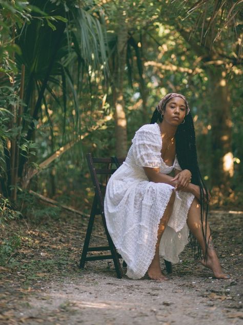 Nature Shoot Black Women, Photo Shoot Ideas Black Women Outdoor, Black Femininity Photoshoot, Newly Single Photoshoot, Natural Woman Photoshoot, Pictures In Nature Photo Ideas, Photo Shoot In Nature, Nature Shoot Ideas, Earthy Photoshoot Black Women