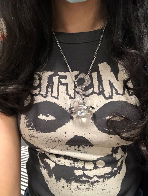 Misfits Crop Top, Misfits Clothes, Misfits Shirt Outfit, Misfits Outfit, Misfits Aesthetic, Misfits Shirt, Y2k Grunge Aesthetic, Y2k Grunge, Breaking Bad