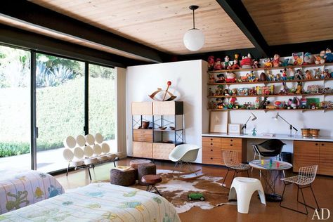 A Child's Bedroom With Midcentury Style Stylish Kids Bedroom, Modern Childrens Room, Marshmallow Sofa, Toy Storage Solutions, Modern Kids Room, Storage Kids Room, Rooms Ideas, Modern Kids, Kid's Rooms