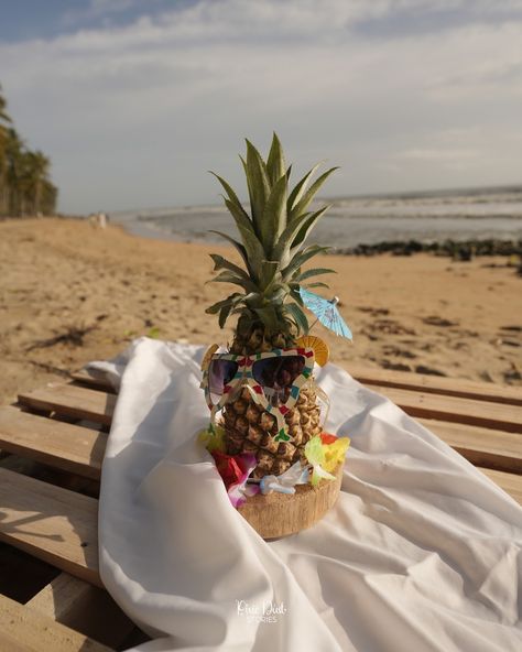 🌴🐾 Hawaiian vibes and sandy paws! Thanks for joining our tropical Pawsome Party! 🌊🐕 Organiser: @pawsome_party Event Decor: @pixiedust__stories Photography: @adam.lights Location: @dejablu_stay #PawsomeParty #TropicalPaws #beach #beachparty #decor #aesthetic #aestheticdecor #hawaii #tropical Hawaii Tropical, Decor Aesthetic, Party Event, Beach Party, Event Decor, Hawaii, Photography, Quick Saves