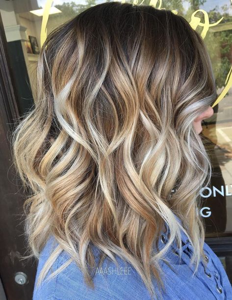 Shoulder Length Wavy Cut For Thick Hair Dark Roots Blonde Tips, Shoulder Length Haircut With Layers Wavy, Thick Hair Cuts, Redken Shades, Lob Hairstyle, Shoulder Length Hair Cuts, Brown Blonde Hair, Ombre Hair Color, Haircut For Thick Hair