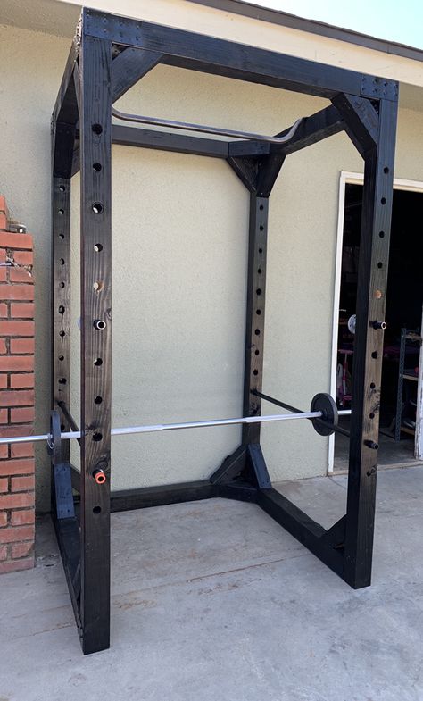 Wood Power Rack, Wood Squat Rack, Homemade Squat Rack, Outdoor Squat Rack, Power Rack Diy, Squat Rack Diy, Diy Squat Rack, Home Gym Diy, Diy Power Rack