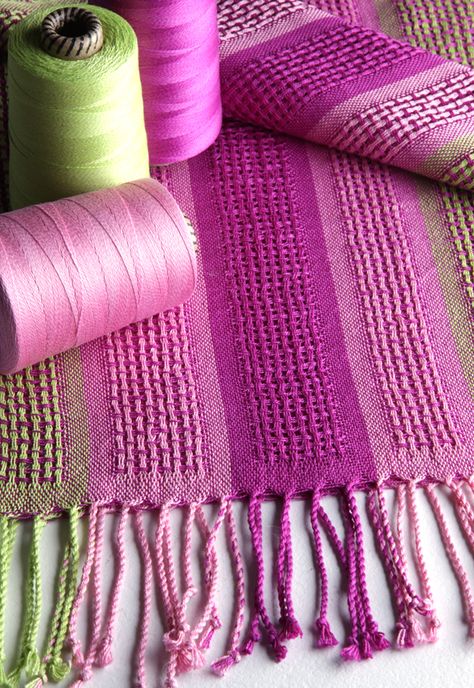 Weaving Patterns Loom, Rigid Heddle Weaving Patterns, Weaving Patterns Design, Weaving Scarfs, Yarn Weights, Weaving Loom Diy, Modern Colours, Weaving Loom Projects, Lace Weave