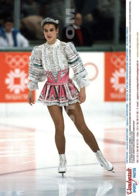 Katharina Witt, Katarina Witt, Stars On Ice, Olympic Champion, Skating Dresses, Winter Olympics, Ice Skating, Figure Skating, Skating