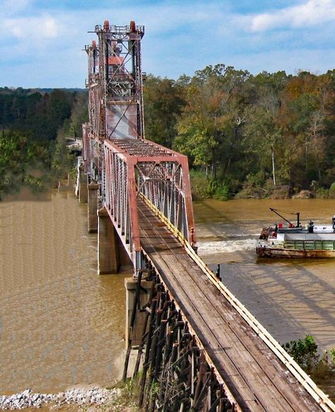 Alabama History, Lift Bridge, Trestle Bridge, Old Bridges, Bridge Model, Bridge Construction, Railroad Bridge, Railway Bridges, Railroad Pictures