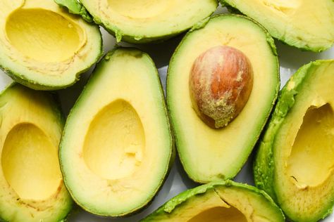 How To Store Avocado, Foods High In Magnesium, How To Cut Avocado, Avocado Plant, Grow Avocado, Avocado Seed, Fiber Diet, Avocado Tree, High Fiber Diet