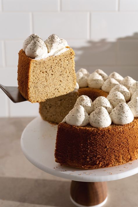 Early Grey Tea Cake, Earl Grey Chiffon Cake Recipe, Earl Grey Orange Cake, Earl Grey Mousse, Earlgrey Tea Cake, Earl Grey Whipped Cream, Coffee Chiffon Cake, Earl Grey Lemon Cake, Early Grey Cake