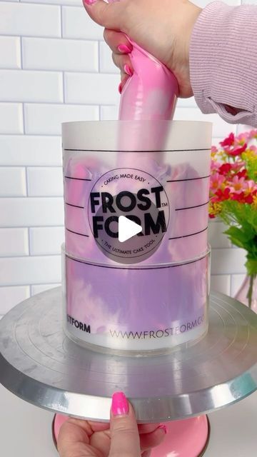 Frost Form® on Instagram: "How to make a Marbled Cake with American Buttercream 🩷💜  The process is the same for all Buttercreams-  Take out about 1/3 of your buttercream and microwave until completely melted (about 20-25 seconds) and stir back in  Repeat as many times as needed until the buttercream slides easily off the spatula  Then just alternate small scoops of buttercream colors (we suggest 3-4 colors- work quickly!)  Pipe a small amount of buttercream on 3-4 sides then fill to the bottom   Get our Soft American Buttercream recipe and order Frost Form on frostform.com 💕  Video by @pinkaliciouscakes" Diy Buttercream Cake Decorating, Pourable Buttercream Frosting, How To Marble Cake Frosting, Wedding Buttercream Cake, Piped Buttercream Cake, Marble Frosting Cake, Frost Form Buttercream, Frost Form Cake Ideas, Buttercream Cake Designs Birthday Women