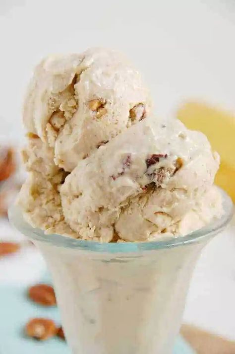 Caramelized Pecan Frozen Banana Ice Cream Recipe - My Natural Family Whole30 Dessert, Banana Nice Cream Recipes, Caramelised Banana, Pecan Milk, Whole 30 Dessert, Banana Ice Cream Recipe, Paleo Ice Cream, Caramelized Banana, Coconut Milk Ice Cream