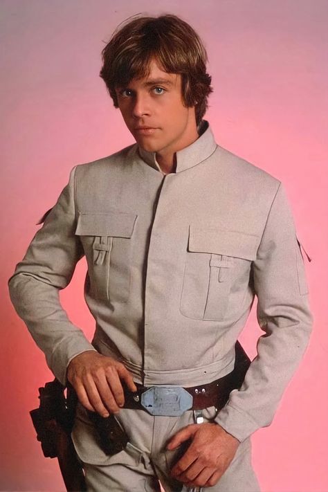 Star Wars The Empire, The Dictator, Classic Star Wars, Star Wars Quotes, Star Wars Luke Skywalker, Star Wars Luke, Star Wars Men, Empire Strikes Back, Star Wars Costumes