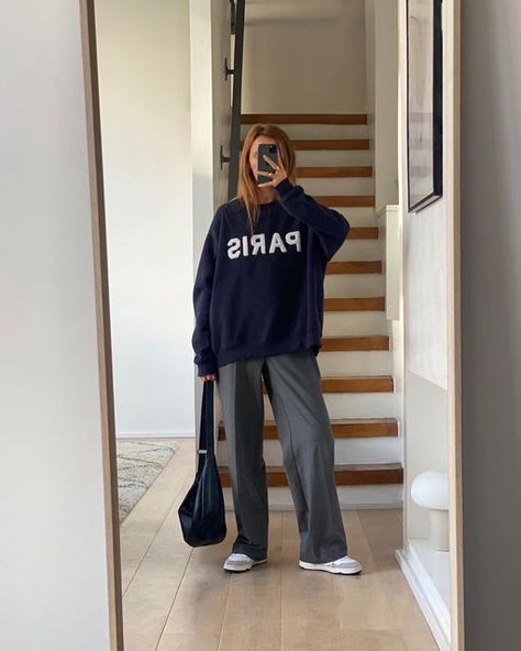 Study Minimal, Everyday Outfits For Work, Casual Sunday Outfit, Casual Everyday Outfits, Sport Casual Outfit, Sunday Outfit, Outfits For Work, High Waist Trousers, Uni Outfits