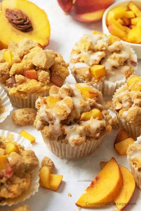 Nectarine Recipes Healthy, Nectarine Dessert, Bisquick Banana Bread, Nectarine Recipes, Vanilla Muffins, Yogurt Muffins, Pumpkin Pie Bars, Homemade Muffins, Vanilla Glaze