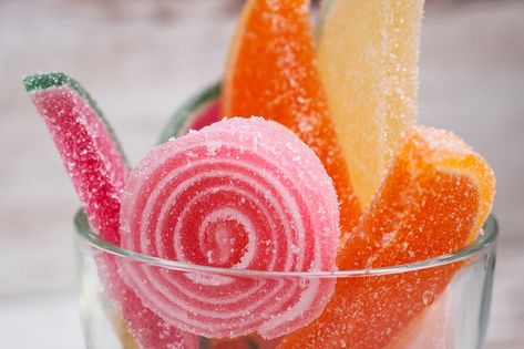 This food drink stock photo download includes a 3648 x 2688 px JPG featuring sweet, colorful, and sweets. Diy Sour Candy, How To Make Sour Candy, Sour Candy Recipe, Hard Candy Recipes, Gummy Candies, Gummies Recipe, Homemade Candy, Candy Recipe, Dream List