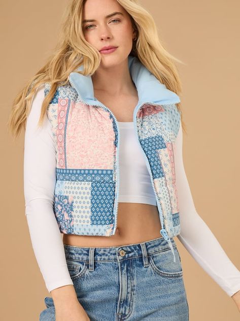 Cozy and chic, this patchwork puffer vest offers warmth and style. Its adjustable cinch hem allows you to customize your fit for a perfect look. Patchwork Puffer Jacket, Ireland Outfits, Cute Vests, White Dress Boots, Aesthetic Christmas Outfits, Cutesy Clothes, Hooded Shacket, Puffer Vest Outfit, Cute Vest