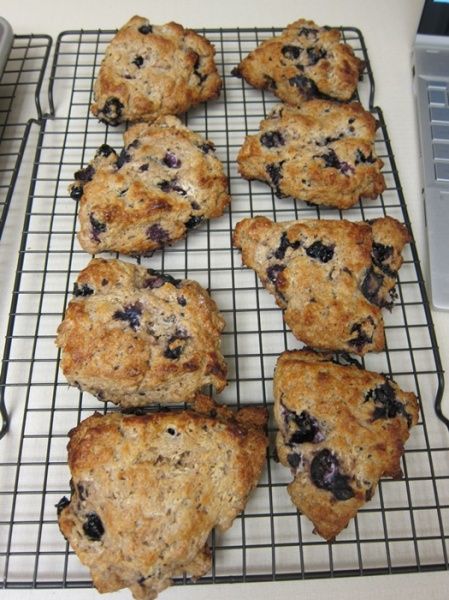 Berry Spelt Scones | sparecake Spelt Scones Recipe, Spelt Scones, Scones Recipe, Spelt Flour, Berry Juice, Cheese Grater, Scone Recipe, Mindful Eating, Ground Cinnamon