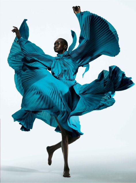 Paola Kudacki, Alek Wek, Dopamine Dressing, Img Models, Colour Pop, Fashion Photography Inspiration, Fashion Collage, Foto Inspiration, Fashion Photoshoot