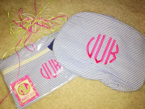 Monogrammed cosmetic bags -  Marley Lilly! Bridal Shower Wishes, Monogrammed Makeup Bags, Monogram Cosmetic Bag, My Backpack, Sailor Knots, Marley Lilly, Sorority Girl, Spring Fever, S Monogram