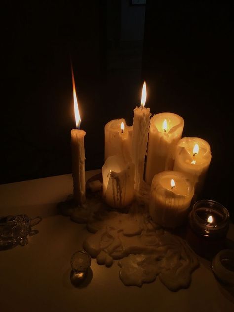 Candle Night Aesthetic, Candles Aesthetic Dark, Grunge Candle, Magic Rings, Arte Aesthetic, Candle Obsession, Candles Dark, Attraction Spell, Bring Back Lost Lover