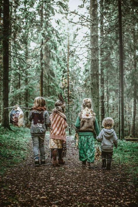 Family Outfit Inspiration Foto Kids, Stay Wild, Tiny Humans, Wild Things, Wild Child, Future Kids, Country Life, In The Woods, Children Photography