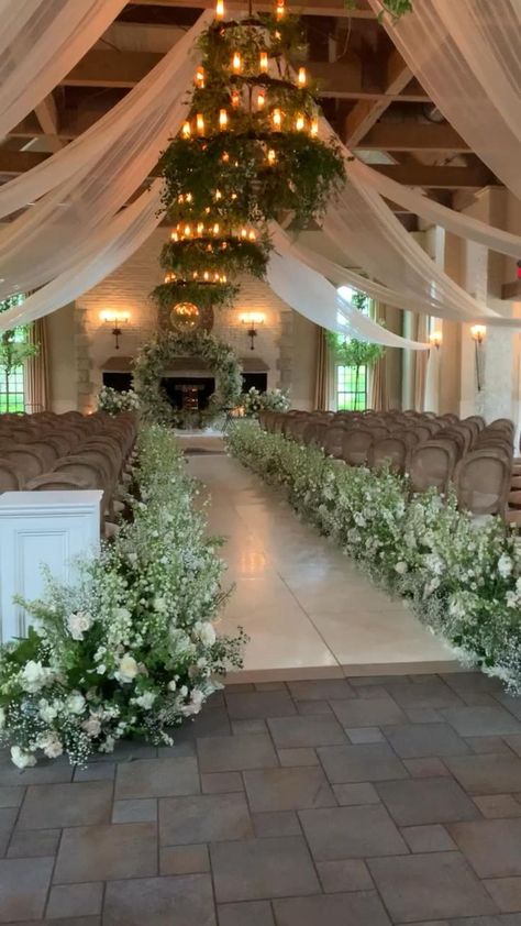 Church Aisle Decorations, Amazing Wedding Venues, Church Aisle, Wedding Church Decor, Aisle Decorations, Wedding Isles, Indoor Wedding Ceremonies, Flowers And Greenery, Dream Wedding Venues