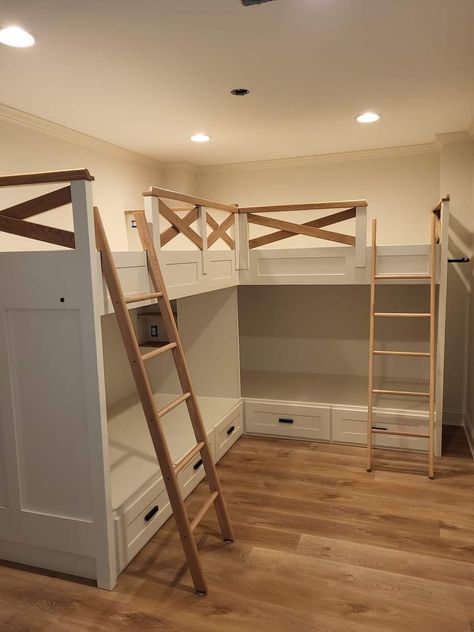 Portable Building Homes 16x40 Interior, L Shaped Bunk Room, L Shaped Built In Bunk Beds, Bunk Bed Shelf, Corner Bunk Beds, Bunk Bed Ladder, Bunk Room Ideas, L Shaped Bunk Beds, Bunk Bed Room