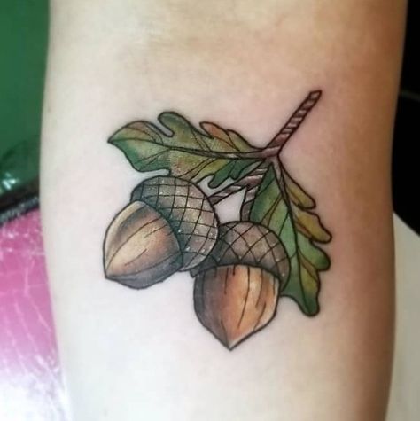 Acorn Oak Tattoo, Acorn Oak Leaf Tattoo, Four Seasons Tattoo Symbols, Acorn Tattoo Design, Acorn Tattoo Small, Traditional Tattoo Leaves, Nut Tattoo, Oak Tattoo, Oak Leaf Tattoos