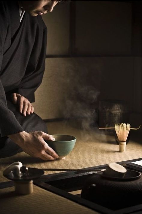 Sousuke Aizen, All About Japan, Art Asiatique, Tea Culture, Japanese Tea Ceremony, Japan Culture, Art Japonais, Tea Art, Matcha Tea