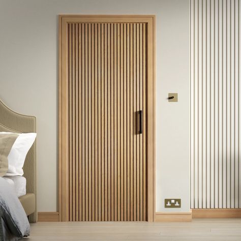 Oak Brisbane Internal Door Fully Finished Elevate the style and sophistication of your home with our Pre-finished Oak internal door, featuring bold, deep grooves. This door is sure to make a statement and become a focal point in any room, providing a contemporary addition to your space. Engineered construction for added strength, stability and performance Product supplied fully finished, ready to fit A-Grade American White Oak Veneer Real oak lipping allowing for 8mm to be trimmed off all edges Veneer Doors With Grooves, Japanese Style Door, Internal Doors Ideas Modern, Internal Doors Ideas, Oak Doors Internal, Interior Doors Styles, Modern Internal Doors, Contemporary Internal Doors, External Bifold Doors