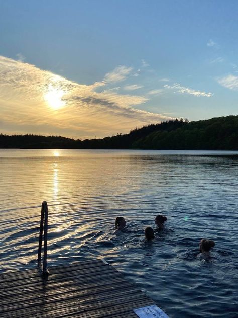 Summer Bucket Lists, Morning Sunlight Aesthetic, Danish Summer, Drømme Liv, Lev Livet, The Summer I Turned Pretty, Summer I Turned Pretty, Summer Goals, Jolie Photo