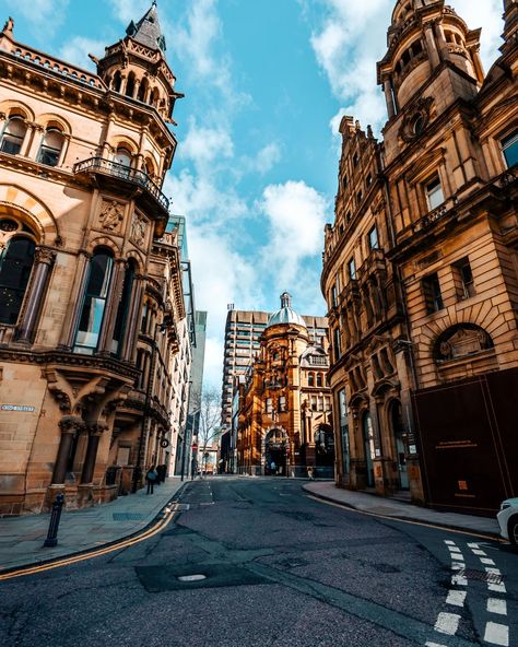 I recently got a 16mm lens, I'll be using it a lot for landscape and astro photography but I also loved taking it around town the other day! The wide angle gives such a nice perspective and creates great leading lines in the shot. What do you think of the look? Or do you prefer zoomed in images? Let me know in the comments! . . . . . #manchesterphotographyclub #manchesterphotographer #urbanshots #toprepostme #igersmcr #streetpic #ig_streetphotography #igersuk #streetphotos #streetvision #stre... Wide Shot Photography, Astro Photography, Wide Angle Photography, Key Photography, Leading Lines, Photography Club, The Shot, Wide Angle Lens, Wide Angle