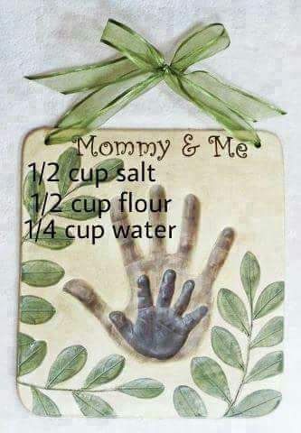 Toddler Ideas, Baby Art Projects, Toddler Arts And Crafts, Aktivitas Montessori, Mothers Day Crafts For Kids, Handprint Crafts, Diy Mothers Day Gifts, Future Mom, Handprint Art