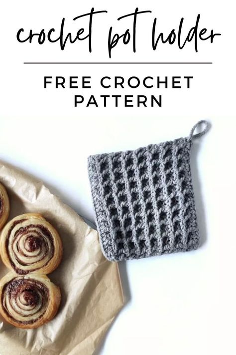 A free and easy crochet pattern for the kitchen! This oven glove, oven mitt or pot holder in a thick cotton and waffle stitch to protect your hands. I even use mine as a pint ice cream cosy too! Crochet Oven Mitt, Pot Holder Patterns, Oven Gloves Pattern, Quick Crochet Gifts, Crochet Waffle Stitch, Crochet Potholder, Oven Mittens, Dishcloth Crochet Pattern, Potholder Patterns