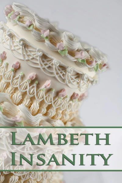 Cake Edging Piping, Piped Wedding Cakes, Lambeth Cake Piping Techniques, Lambeth Cupcakes, Vintage Cake Decorating Tutorial, Lambeth Style Cakes, Old School Wedding Cakes, 2023 Wedding Cake Trends, Lambeth Wedding Cake