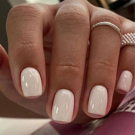 Amazon.com: 24 Pcs White Press on Nails Short Square - SHANRUN Summer Fake Nails Press ons Nail Art French Tip Glue on Nails Full Cover Artificial Acrylic False Nails Glossy Design Stick on Nails Kit for Women : Beauty & Personal Care Casual Nails, White Nail, Nagel Inspo, Neutral Nails, Elegant Nails, Classy Nails, روتين العناية بالبشرة, Cute Acrylic Nails, Nail Manicure