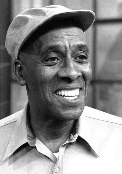 Scatman Crothers....as a kid, I loved watching him act! Dark Abyss Aesthetic, Pond Backyard Ideas, Auction Baskets Ideas, Desert Botanical Garden Arizona, Abyss Aesthetic, Spider Verse Art, Koi Pond Backyard, Scatman Crothers, Black Entertainment