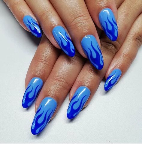 Blue Flame Nails, Nail Art Bleu, Flame Nails, Flame Nail Art, Clear Acrylic Nails, Blue Acrylic Nails, Edgy Nails, Blue Nail Art, Blue Flame