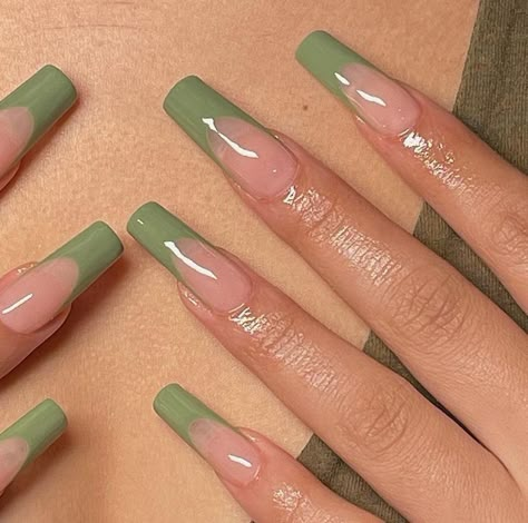 Green French Tip, Quinceanera Nails, Green Acrylic Nails, Nails Gel Nails, Retro Nails, Green French, French Tip Acrylic Nails, Classy Acrylic Nails, Pretty Gel Nails