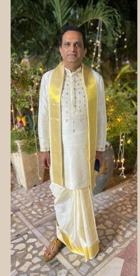 Wedding Dresses Men Indian Groom Outfit, Groom Father Outfit Indian, Dhoti Kurta For Men Indian Weddings, Traditional Indian Mens Clothing, Wedding Outfits Indian, Stylish Boy Clothes, Outfit Indian, Holiday Homework, Stylish Boy