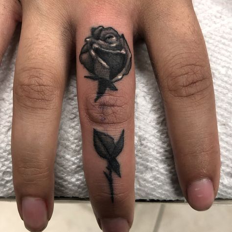 Cover Up Tattoos For Finger, Cover Up Tattoos Finger, Tattoo Finger Cover Up, Coverup Finger Tattoo, Cover Up Finger Tattoos For Women, Finger Tattoo Cover Up Ideas For Women, Ring Finger Cover Up Tattoos For Women, Finger Coverup Tattoo, Finger Tattoos Cover Up