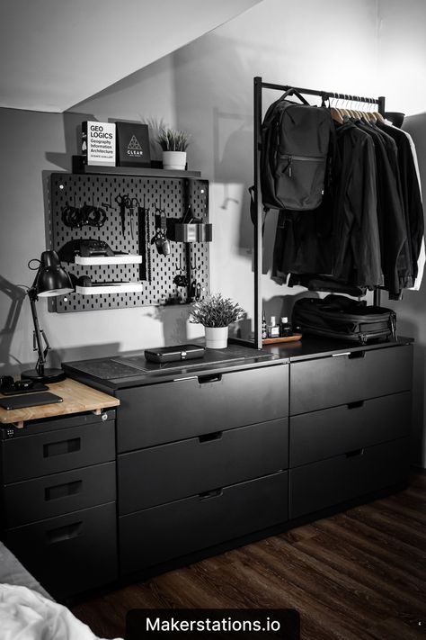 Monochrome Desk Setup Black Desk Space, All Black Furniture Bedroom, Bedroom Inspiration Men, Minimalism Room Ideas, Black Bedroom Set Ideas, Men’s Apartment Ideas, Man Room Ideas, Black Desk Setup, Bachelor Home Decor