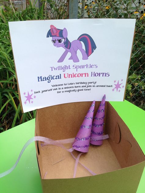 My Little Pony Party Bags, Mlp Birthday Party Ideas, My Little Pony Party Favors, My Little Pony Birthday Party Decorations, My Little Pony Party Ideas, Mlp Birthday, Pony Party Favors, Mlp Party, Magic Birthday Party