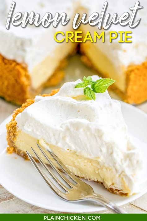 Lemon Velvet Cream Pie - hands down THE BEST lemon pie EVER!!! Everyone raves about this pie. Graham cracker crust, gelatin, egg yolks, sweetened condensed milk, whipping cream and lemon juice, powdered sugar. Can make a day or two in advance and top with fresh whipped cream before serving. I wanted to lick my plate! A must for all your holidays and dinner parties! #pie #dessert #lemonpie Gelatin Egg, Butterfinger Pie, Dessert Pies, Sugar Cream Pie, Meringue Tart, Lemon Icebox Pie, Southern Peach Cobbler, Lemon Cream Pies, Lemon Cakes