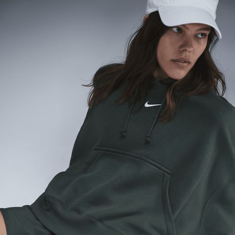 Nike Sportswear Phoenix Fleece Women's Over-Oversized Pullover Hoodie Nike Sportswear Phoenix Fleece, Matching Sweats, Luxury Loungewear, Hoodie Allen, Loungewear Luxury, Hoodie Green, Oversized Pullover, Women Lifestyle, Nike Hoodie