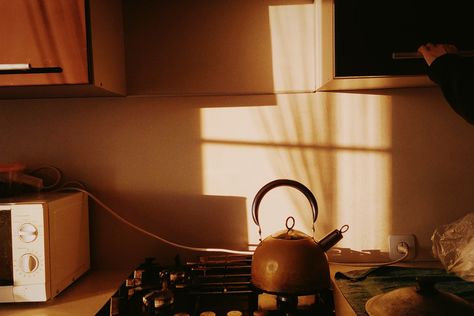 Film Photography Home Shoot, Cozy Home Photography, Everyday Life Photography Home, Non Aesthetic Home, Home Film Photography, Noah Gundersen, Home Nostalgia, Andrew Garfield Movies, Cozy Photography