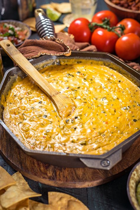 Chorizo Queso Dip. This is the ultimate, no fake cheese, no fuss cheese dip. | hostthetoast.com White Queso Dip Crockpot, Queso Fountain, Chorizo Queso Dip, Queso Dip Crockpot, Chorizo Dip, Dip Crockpot, Chorizo Queso, White Queso Dip, Savory Dips