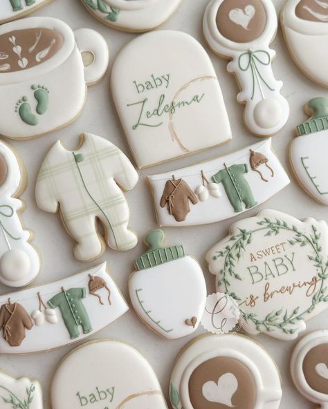 Baby Shower Cookies Neutral, Coffee Baby Shower, Baby Boy Cookies, Bear Baby Shower Theme, Baby Is Brewing, Cookies Theme, Baby Shower Woodland Theme, Coffee Cookies, Baby Shower Brunch