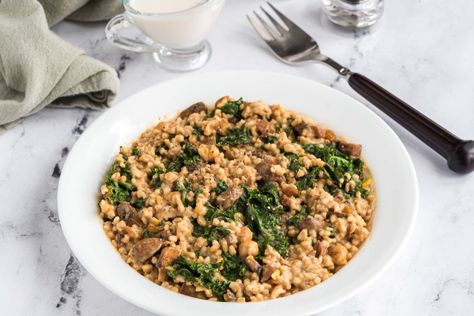 Groats Recipe, Kale And Mushroom, Oat Groats, High Fiber Diet, Vegan Main Dishes, Sauteed Vegetables, Whole Grains, Vegan Breakfast, Savoury Dishes