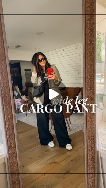 Outfit Con Converse, Wide Leg Cargo Pants Outfit, Cargo Pants Outfit Women, Midsize Outfits, Mid Size Fashion, Midsize Style, Cargo Pants Outfit, March 25, Cargo Pant